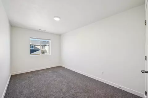 Bedroom - 4215 E Oconnell Ln, Eagle Mountain, UT 84005 photo 4 of 6