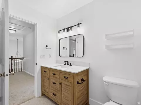 Bath - 1330 E Old Maple Ct S, Salt Lake City, UT 84117 photo 2 of 4