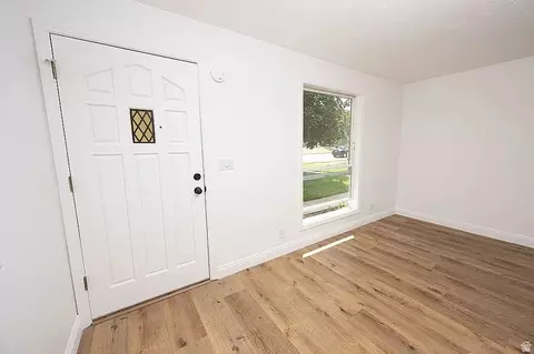 Living - 547 N 200 W #547, Bountiful, UT 84010 photo 1 of 4