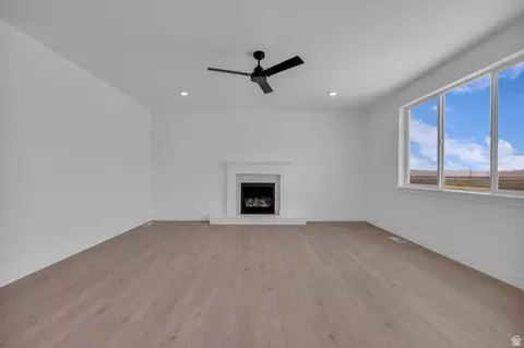 Living - 2901 N Scarlet Rd #LOT EAGLE, Eagle Mountain, UT 84005 photo 2 of 2