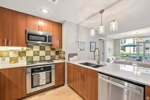 35 E 100 St S #408, Salt Lake City, UT 84111