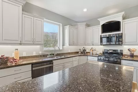 Kitchen - 5462 E 2575 N, Eden, UT 84310 photo 1 of 3