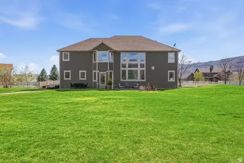 Exterior - 5462 E 2575 N, Eden, UT 84310 photo 5 of 11