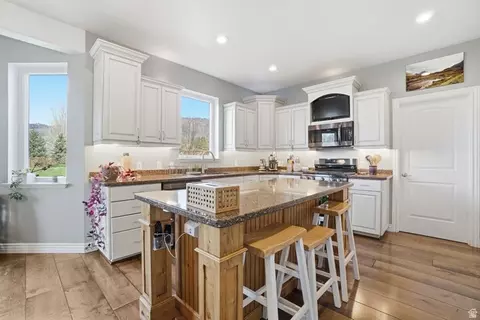 Kitchen - 5462 E 2575 N, Eden, UT 84310 photo 3 of 3