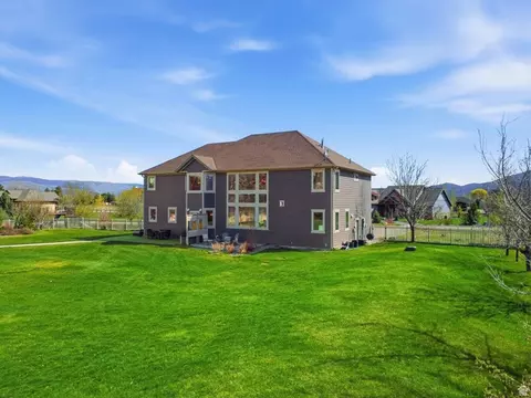 Exterior - 5462 E 2575 N, Eden, UT 84310 photo 8 of 11