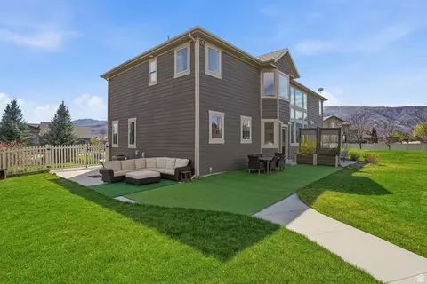 Exterior - 5462 E 2575 N, Eden, UT 84310 photo 7 of 11