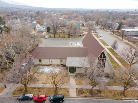 705 23rd St, Ogden, UT 84401 photo 4
