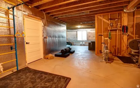 Entry Way - 33880 N 7925 E, Fairview, UT 84629 photo 3 of 5