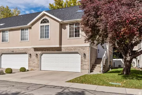 2025 E Cotton Willow Ln, Holladay, UT 84117