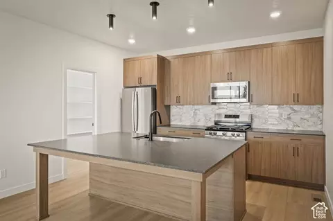 4068 S Lucy Ln #12, Roy, UT 84067