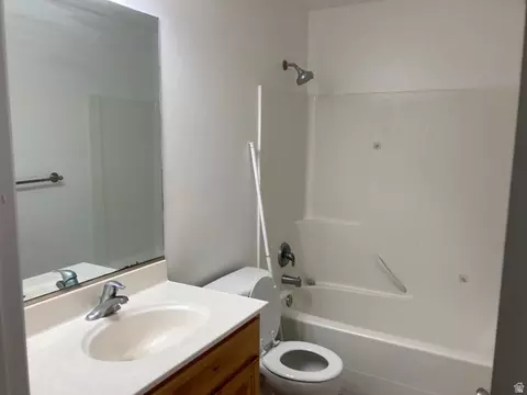 Bath - 101 E 630 N #25, Smithfield, UT 84335 photo 4 of 4
