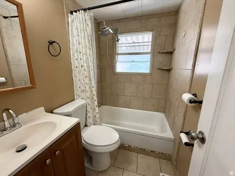 Bath - 42 S 450 E, Clearfield, UT 84015 photo 2 of 2