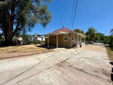 Exterior - 42 S 450 E, Clearfield, UT 84015 photo 5 of 6
