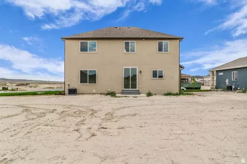 Exterior - 2133 E Harlequin Ave #LOT EAGLE, Eagle Mountain, UT 84005 photo 3 of 3