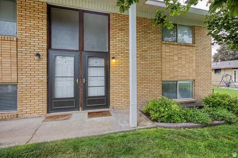 Exterior - 626 S 400 E #A-B, Payson, UT 84651 photo 2 of 4