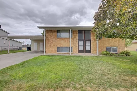Exterior - 626 S 400 E #A-B, Payson, UT 84651 photo 1 of 4