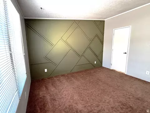 Bedroom - 65 N Mcelhaney Ln, Moab, UT 84532 photo 4 of 6