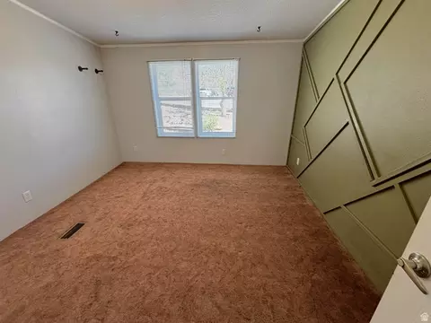 Bedroom - 65 N Mcelhaney Ln, Moab, UT 84532 photo 3 of 6