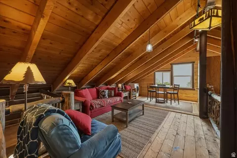 Living - 1093 N Shadow Way E, Fairview, UT 84629 photo 2 of 8