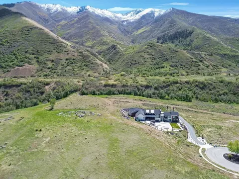 1284 E Middle Canyon Ct #69, Mapleton, UT 84664 photo 7