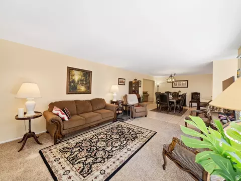 Living - 1949 E 5150 S, Holladay, UT 84117 photo 3 of 10