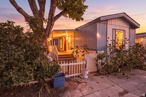 260 E 1100 N #B13, North Salt Lake, UT 84054