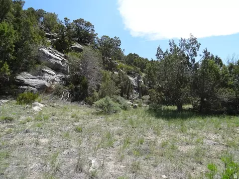 8578 W Red Clouud Loop Rd, Vernal, UT 84078 photo 17
