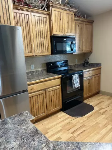 Kitchen - 75 E 500 S, Redmond, UT 84652 photo 2 of 5