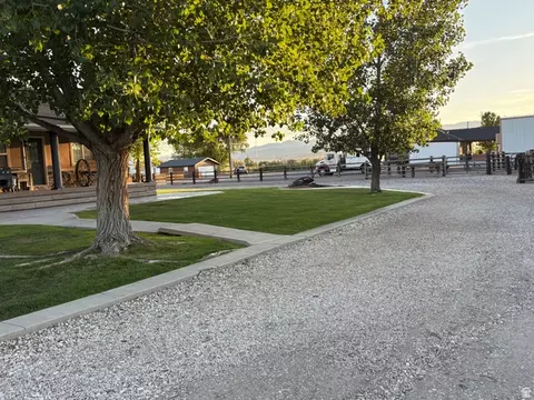 Exterior - 75 E 500 S, Redmond, UT 84652 photo 13 of 35
