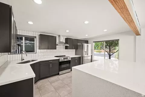 1708 E Spring Lane Ln S, Holladay, UT 84117