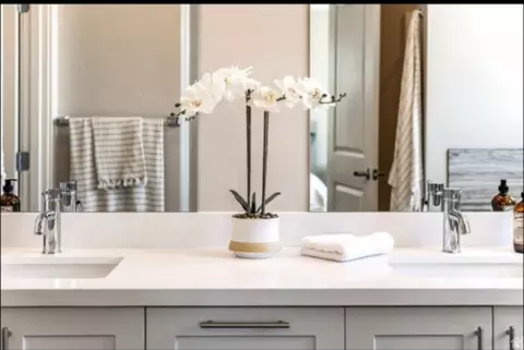 Bath - 1896 S 1030 W #412, Orem, UT 84057 photo 1 of 3