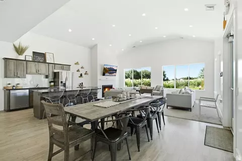Dining - 1896 S 1030 W #412, Orem, UT 84057 photo 2 of 2