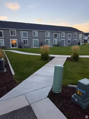 Exterior - 1896 S 1030 W #412, Orem, UT 84057 photo 21 of 24