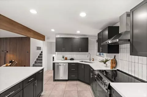 Kitchen - 1708 E Spring Lane Ln S, Holladay, UT 84117 photo 2 of 5