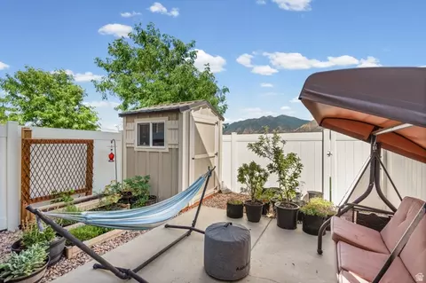 Exterior - 704 N 220 E, Salem, UT 84653 photo 7 of 8
