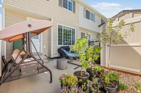Exterior - 704 N 220 E, Salem, UT 84653 photo 6 of 8