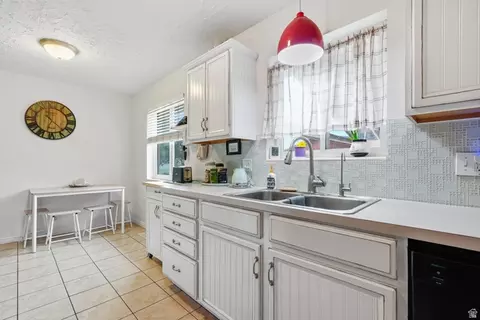 Kitchen - 442 E 2050 N, North Ogden, UT 84414 photo 3 of 4