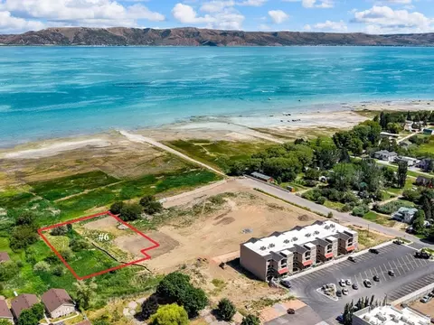 78 S Waters Edge Ln #6, Garden City, UT 84028