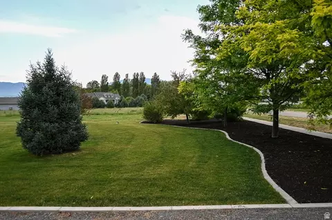 Exterior - 261 E 600 S, Mendon, UT 84325 photo 10 of 18