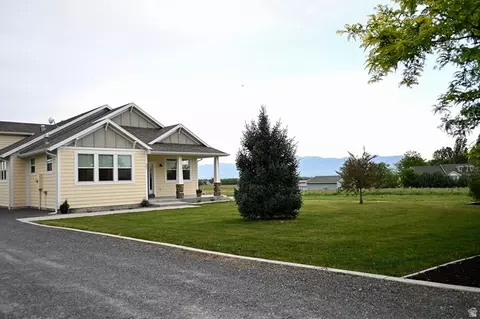 Exterior - 261 E 600 S, Mendon, UT 84325 photo 11 of 18