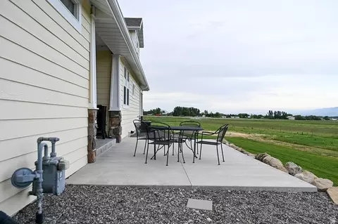 Exterior - 261 E 600 S, Mendon, UT 84325 photo 3 of 18