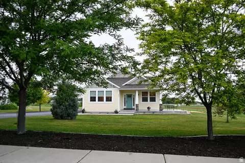 Exterior - 261 E 600 S, Mendon, UT 84325 photo 13 of 18