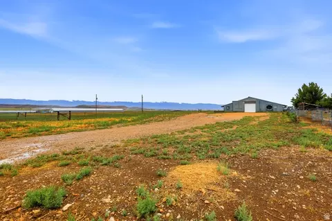 Exterior - 20150 N 770 E, Moroni, UT 84646 photo 12 of 15