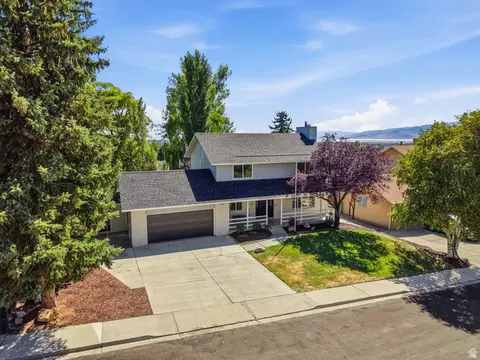 View/Area - 472 E 1930 N, Orem, UT 84097 photo 4 of 4