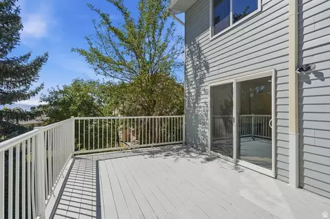 Exterior - 472 E 1930 N, Orem, UT 84097 photo 5 of 13