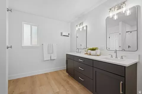 Bath - 472 E 1930 N, Orem, UT 84097 photo 4 of 6