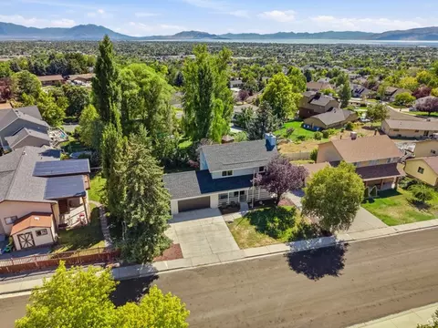 View/Area - 472 E 1930 N, Orem, UT 84097 photo 2 of 4