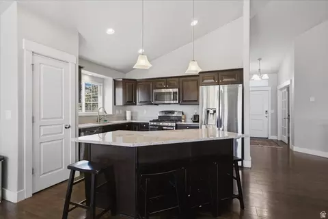 Kitchen - 3531 W Cranefield Rd, Clinton, UT 84015 photo 1 of 3