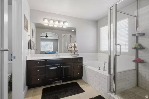 Bath - 3531 W Cranefield Rd, Clinton, UT 84015 photo 1 of 4