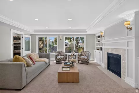 Living - 158 E 1950 S, Orem, UT 84058 photo 12 of 15